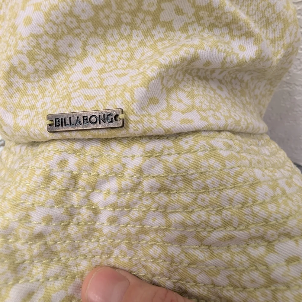 Billabong Yellowish Lime Green and White Floral Kids Bucket Hat 100%cotton